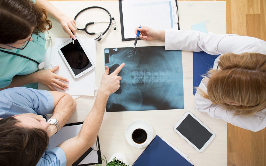 Osteopatia to leczenie niekonwencjonalna ,które prędko się rozwija i pomaga z kłopotami ze zdrowiem w odziałe w Krakowie.